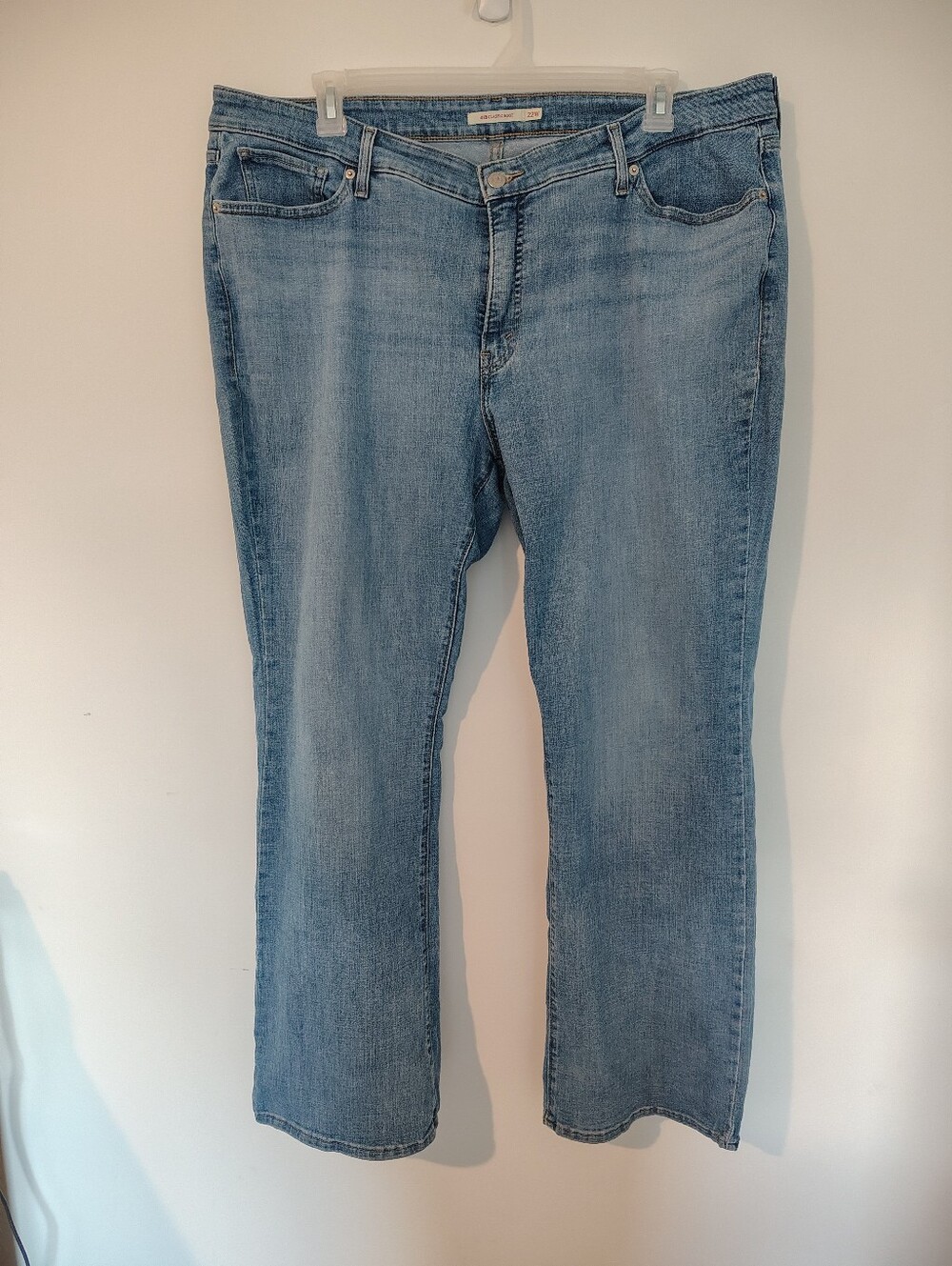 Levi's 415 Classic Boot Light Wash High Rise Jeans, Size 22W